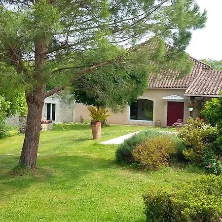 A Avec Piscine Partagee * Castera-Lectourois