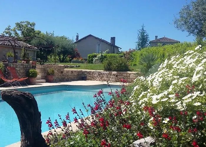 A Avec Piscine Partagee דירה Castera-Lectourois