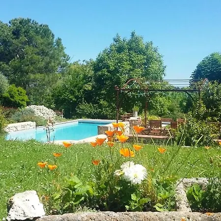 A Avec Piscine Partagee * Castéra-Lectourois