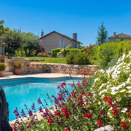 A Avec Piscine Partagee Appartement Castéra-Lectourois
