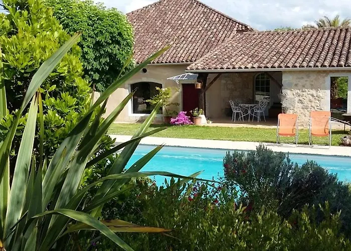 Lägenhet A Avec Piscine Partagee